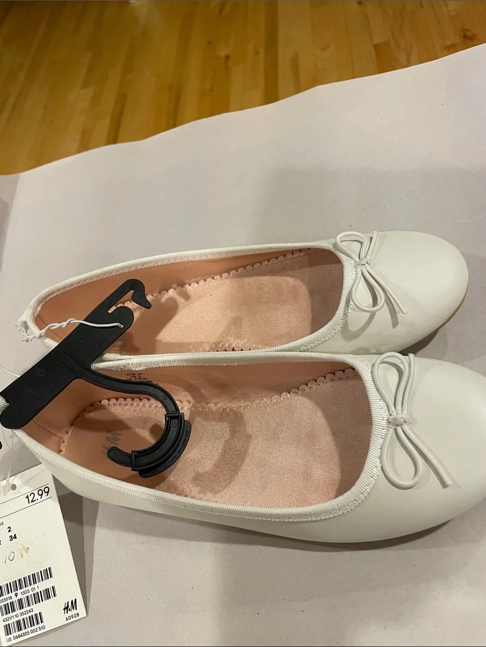 NWT H&M White Girls Ballet Flats with Pink Insole and Bow